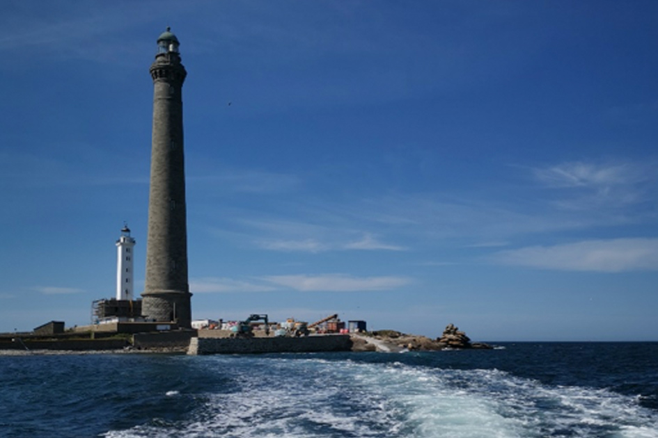 Bientôt un gîte au vieux phare de l’île vierge !