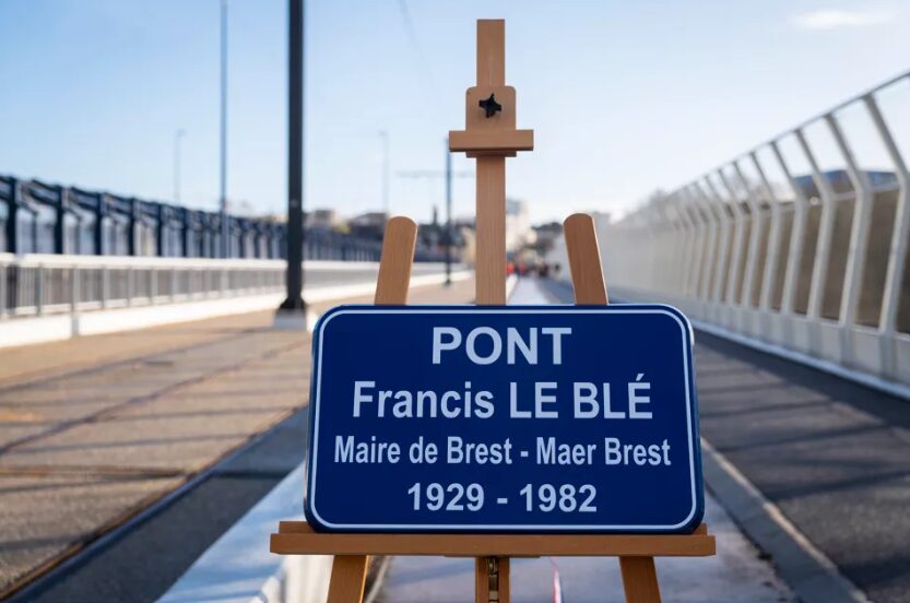 Le pont Francis Le Blé inauguré en présence des partenaires et financeurs du projet Mon réseau grandit